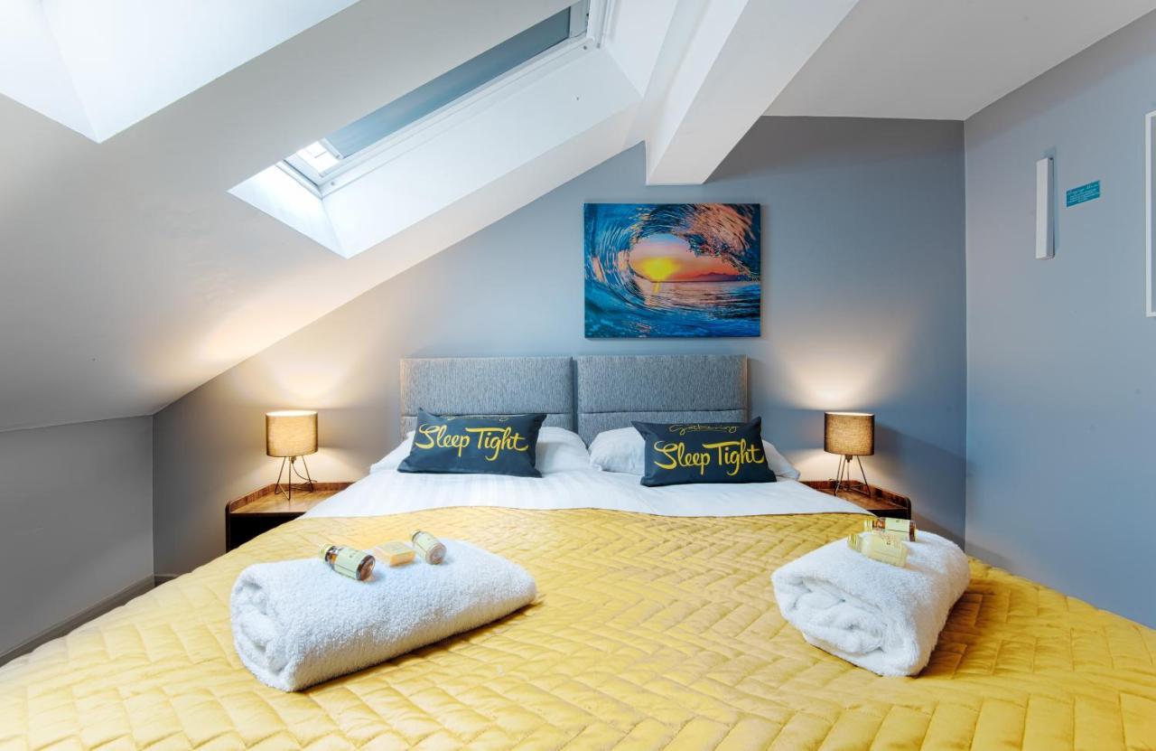 The Llangollen - Berwyn House レクサム エクステリア 写真